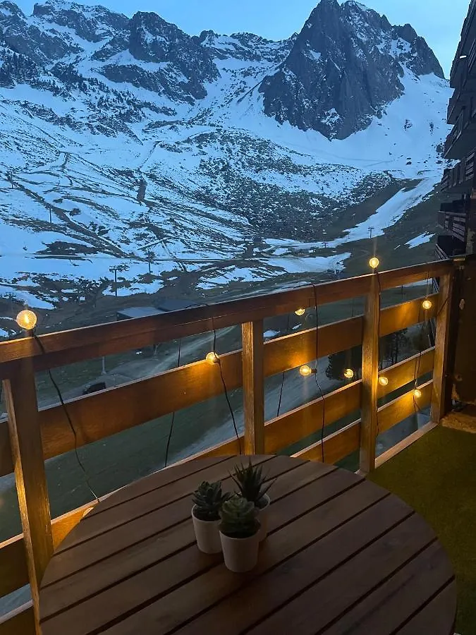 Chaleureux T2 Au Pied Des Pistes. Appt De 4 A 6 Personnes. Apartment La Mongie