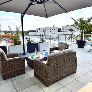 Viasilvadoma : Metro, Parking, Terrasse , Cesson-Sévigné France